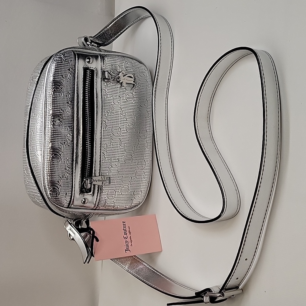 NWT Juicy Couture Nailed It Camara Crossbody Bag 🩶Silver Embossed